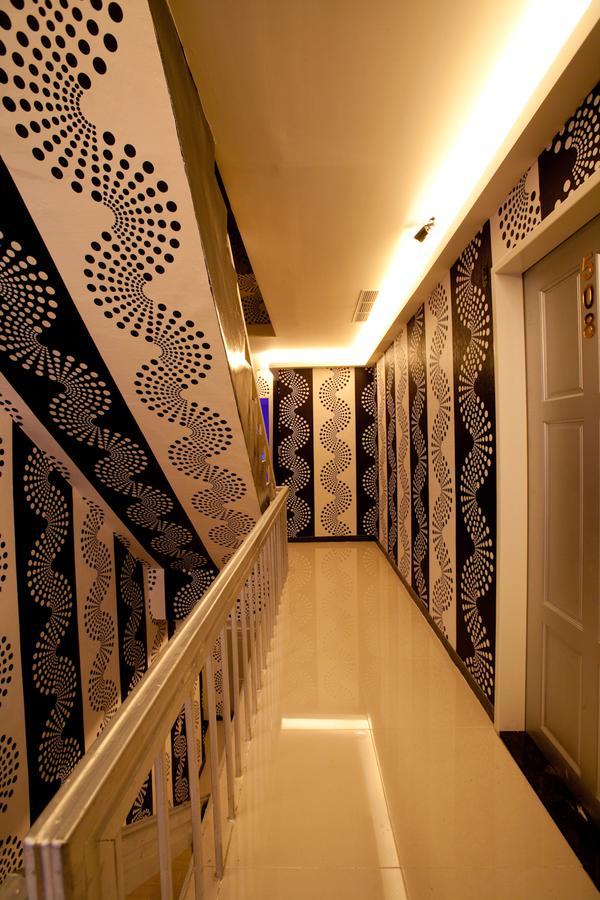 Holyone Hotel Тайбэй Экстерьер фото